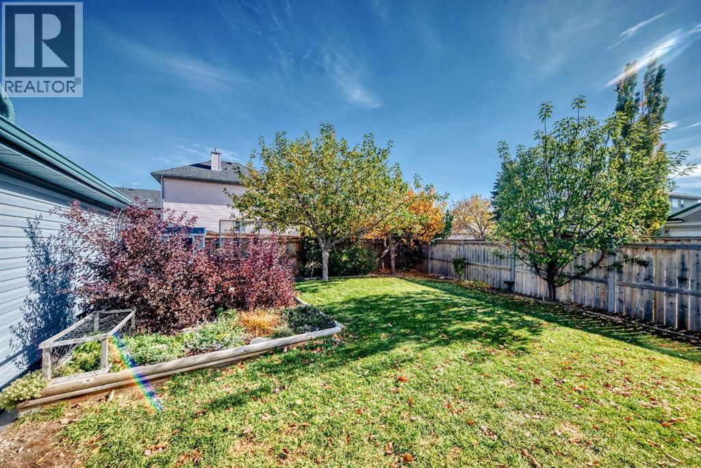 50 Coverton Close NE