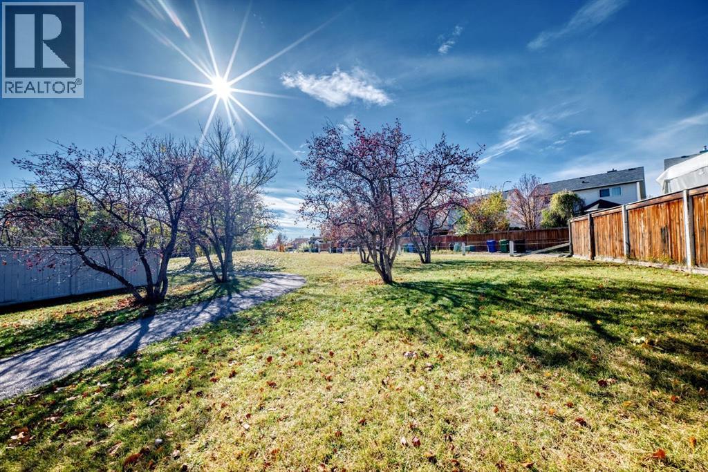 50 Coverton Close NE