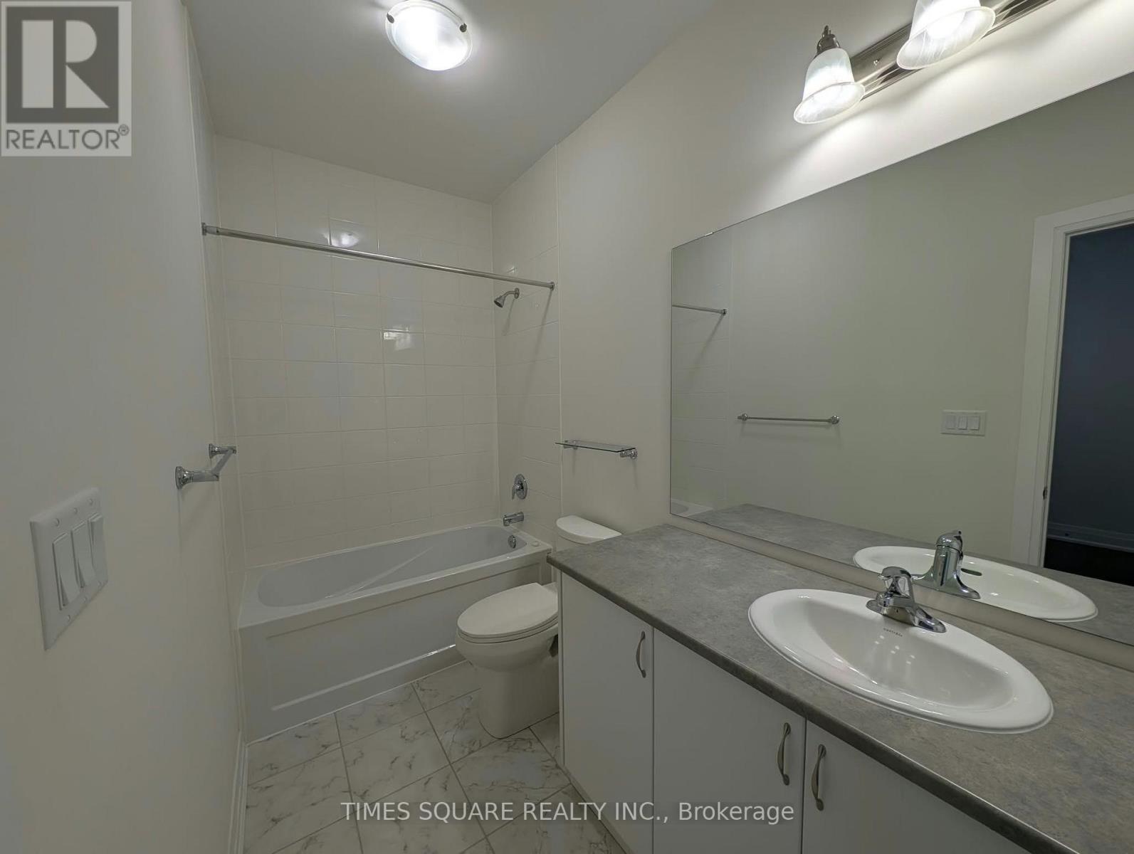 24 Walter Clifford Nesbitt Drive, Whitby, Ontario  L1P 0G5 - Photo 35 - E13656066