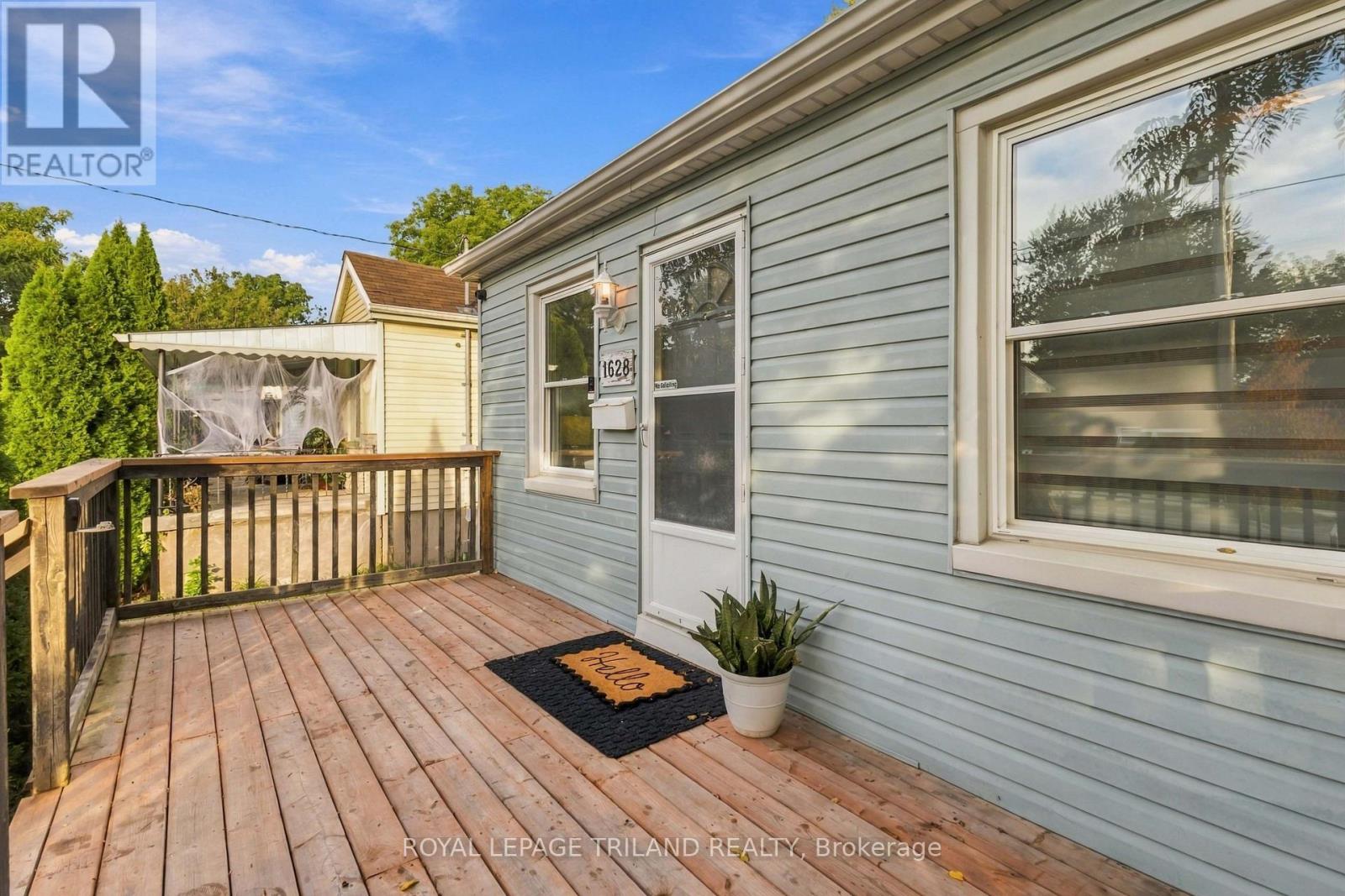 $1,900 Monthly1628 Churchill Avenue, London East, Ontario