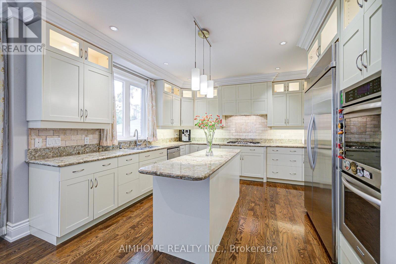 208 Florance Avenue, Toronto (Newtonbrook West), Ontario  M2N 1G4 - Photo 7 - C14090218
