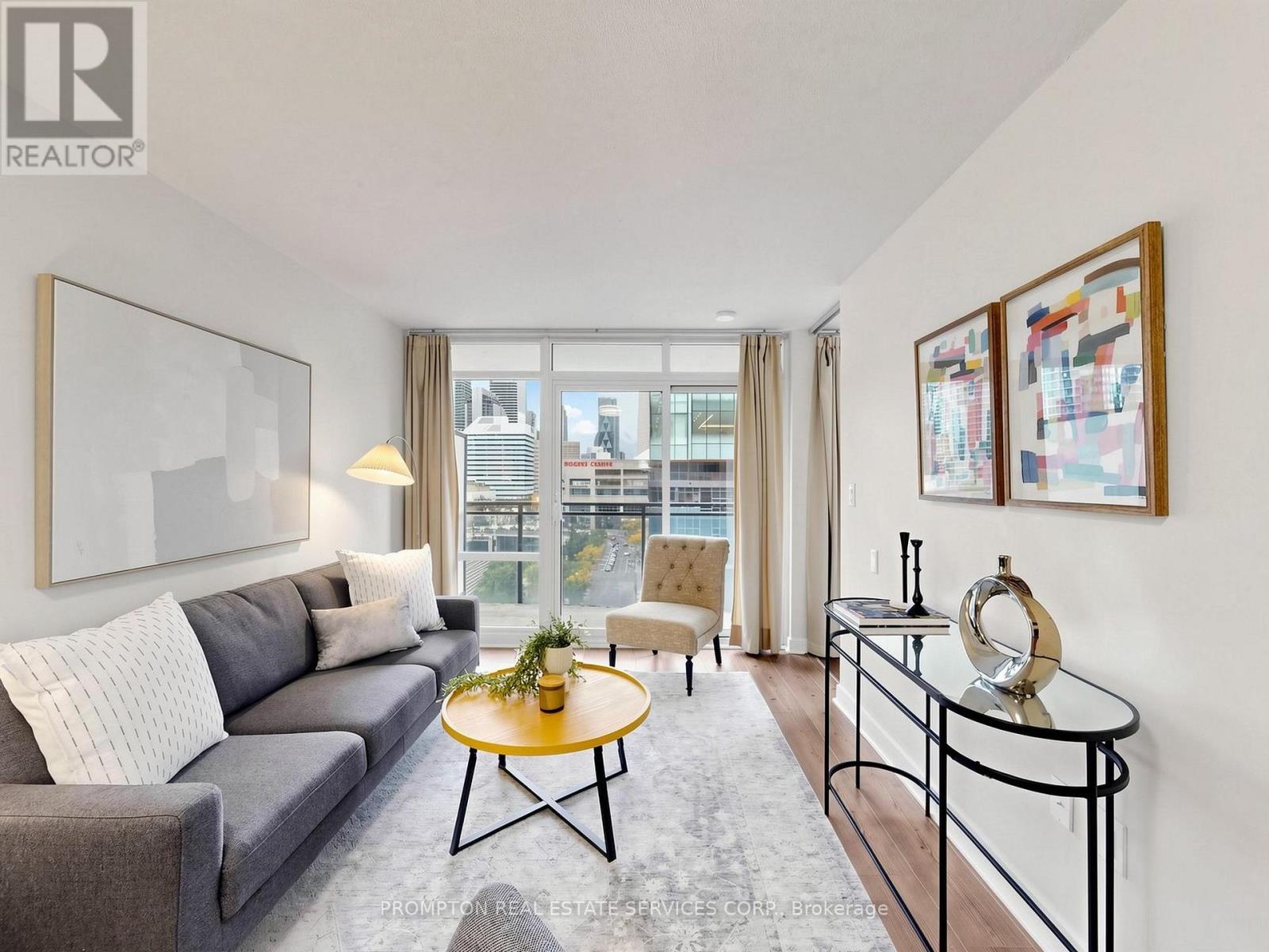 1006 - 4k Spadina Avenue, Toronto, Ontario  M5V 3Y9 - Photo 2 - C14090238