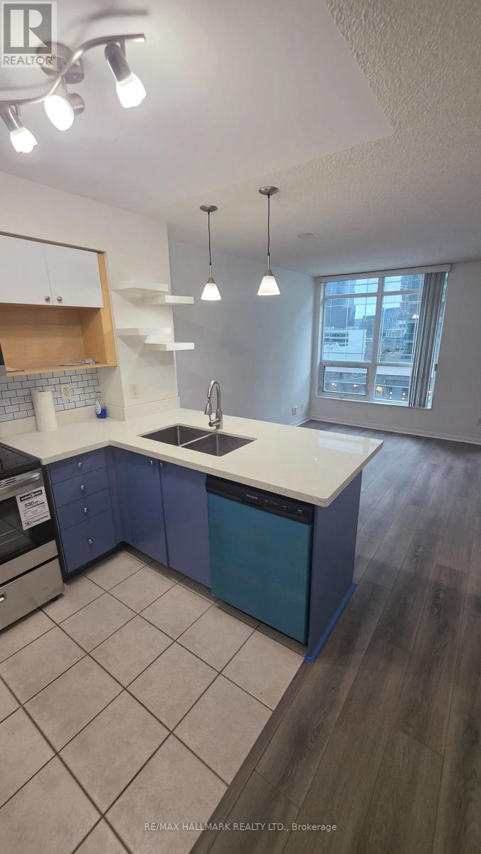 914 - 18 YONGE STREET, toronto (waterfront communities), Ontario
