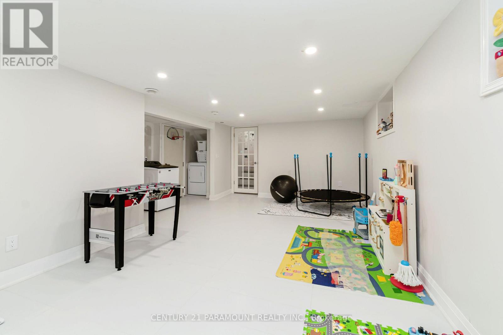 8 Waterfield Drive, Toronto (Bendale), Ontario  M1P 3W5 - Photo 39 - E14090258