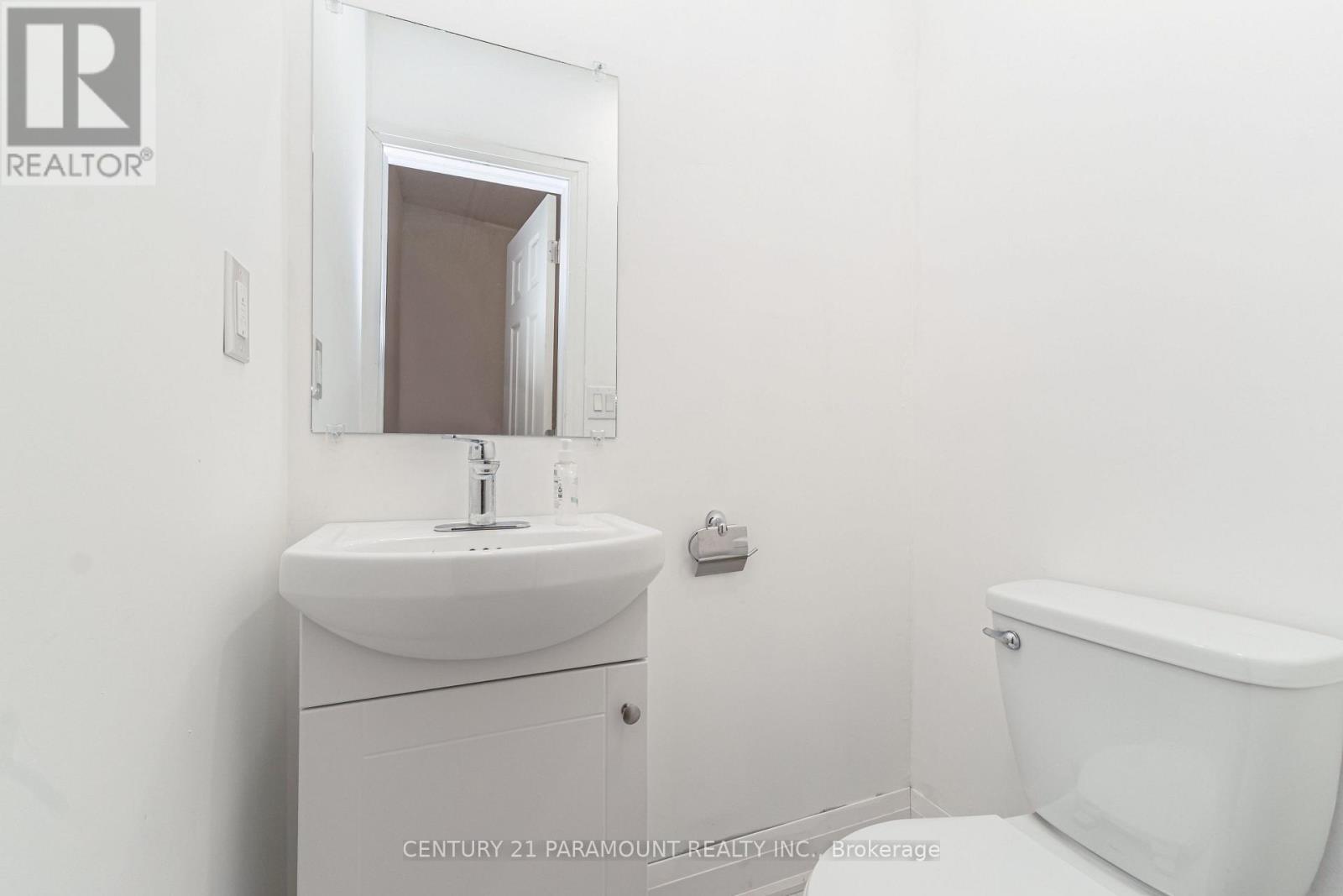 8 Waterfield Drive, Toronto (Bendale), Ontario  M1P 3W5 - Photo 42 - E14090258
