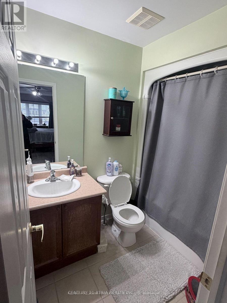 82 Hutton Place, Clarington, Ontario  L1C 5K1 - Photo 5 - E14090302