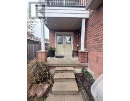82 HUTTON PLACE, Clarington, Ontario
