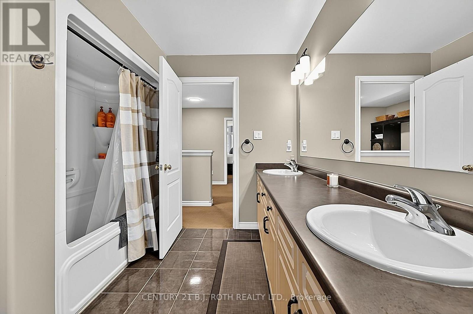 118 Mike Hart Drive, Essa (Angus), Ontario  L0M 1B6 - Photo 32 - N14090228