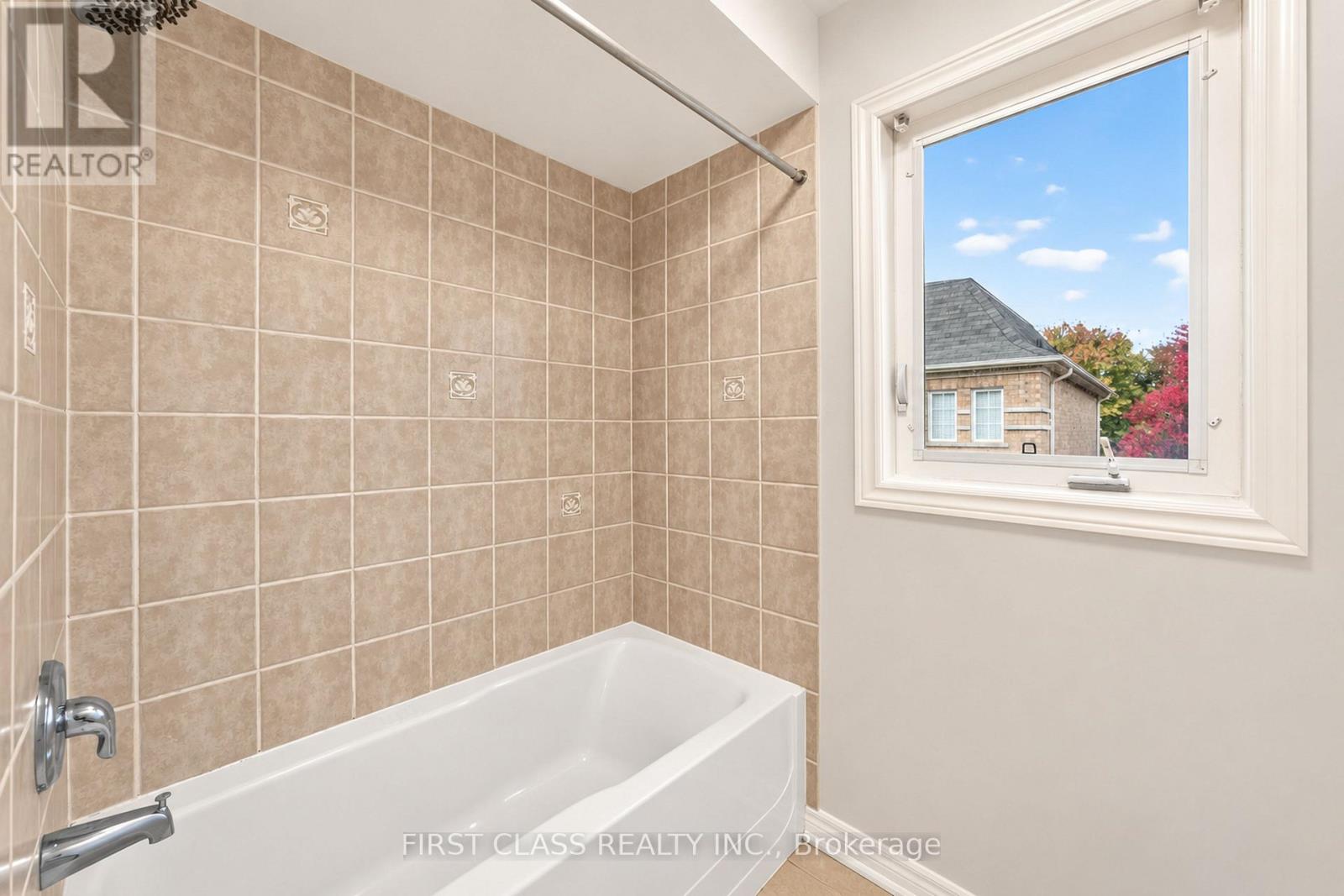 4 Hawkweed Manor, Markham, Ontario  L6B 0E3 - Photo 21 - N14090252