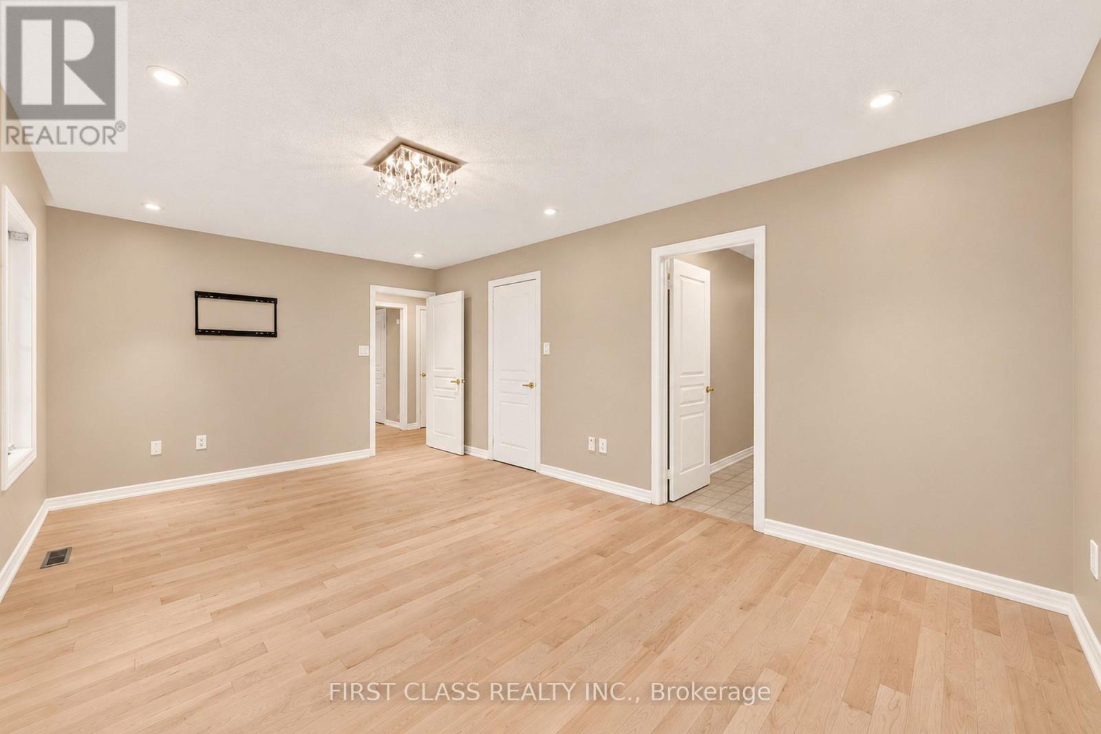 4 Hawkweed Manor, Markham, Ontario  L6B 0E3 - Photo 34 - N14090252