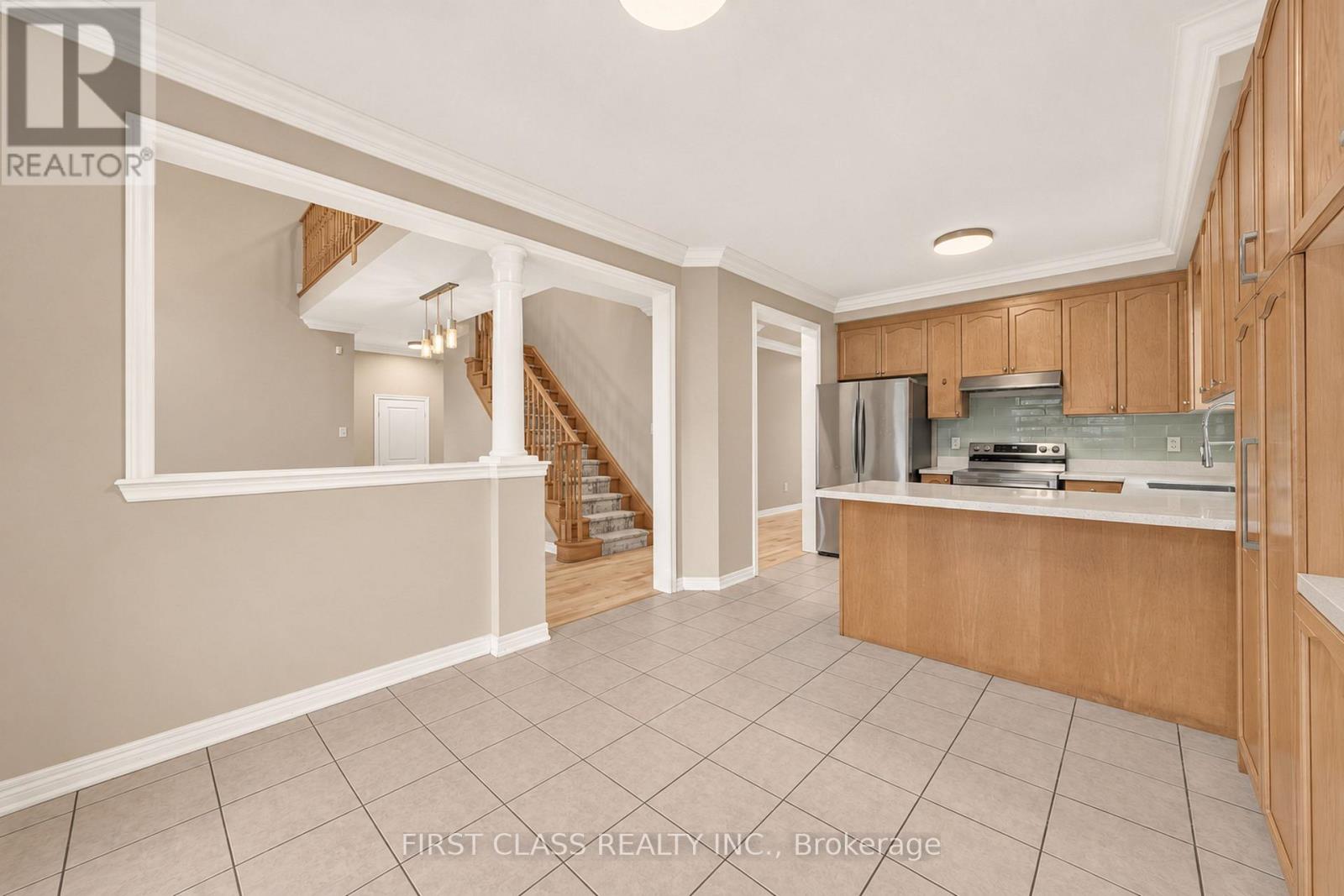 4 Hawkweed Manor, Markham, Ontario  L6B 0E3 - Photo 45 - N14090252