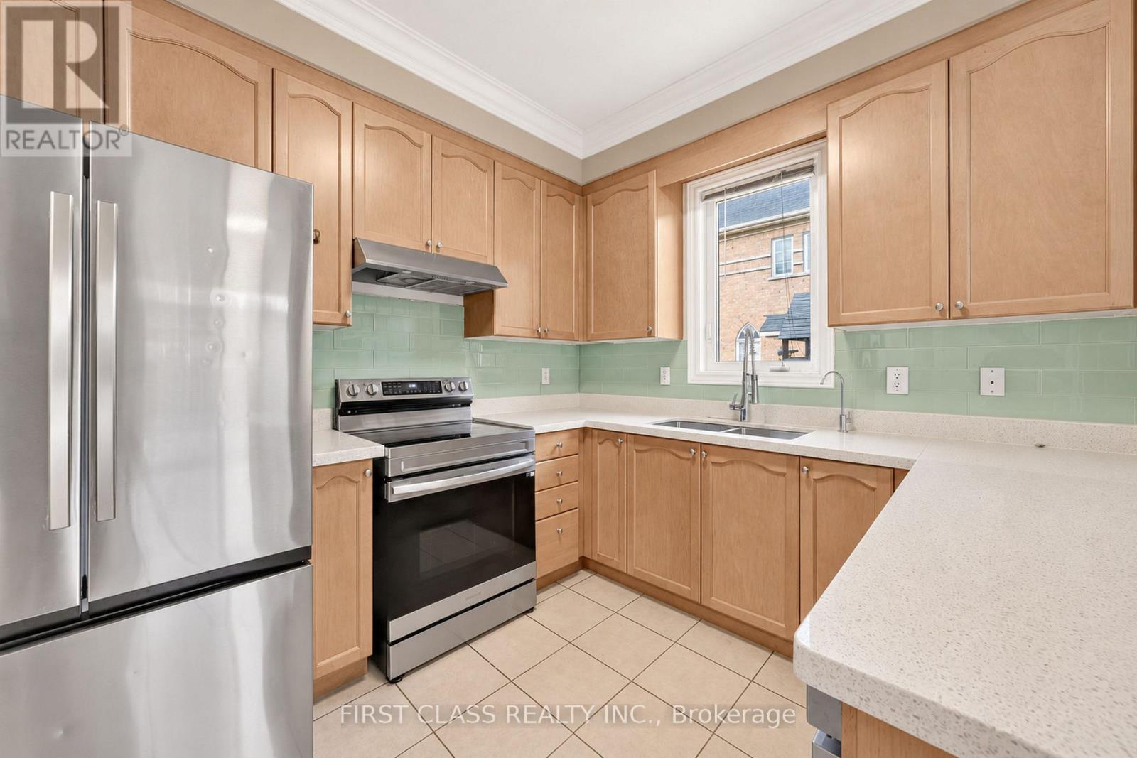 4 Hawkweed Manor, Markham, Ontario  L6B 0E3 - Photo 47 - N14090252