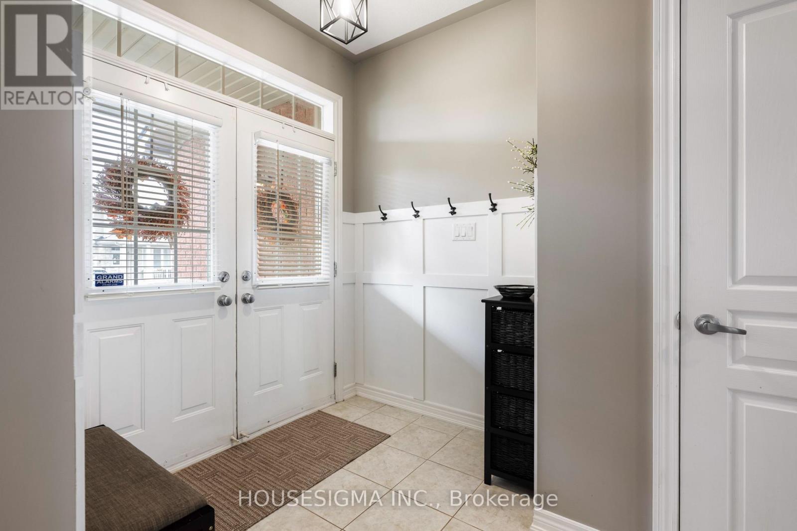 5 Brower Avenue, Richmond Hill, Ontario  L4E 4Z2 - Photo 6 - N14089846