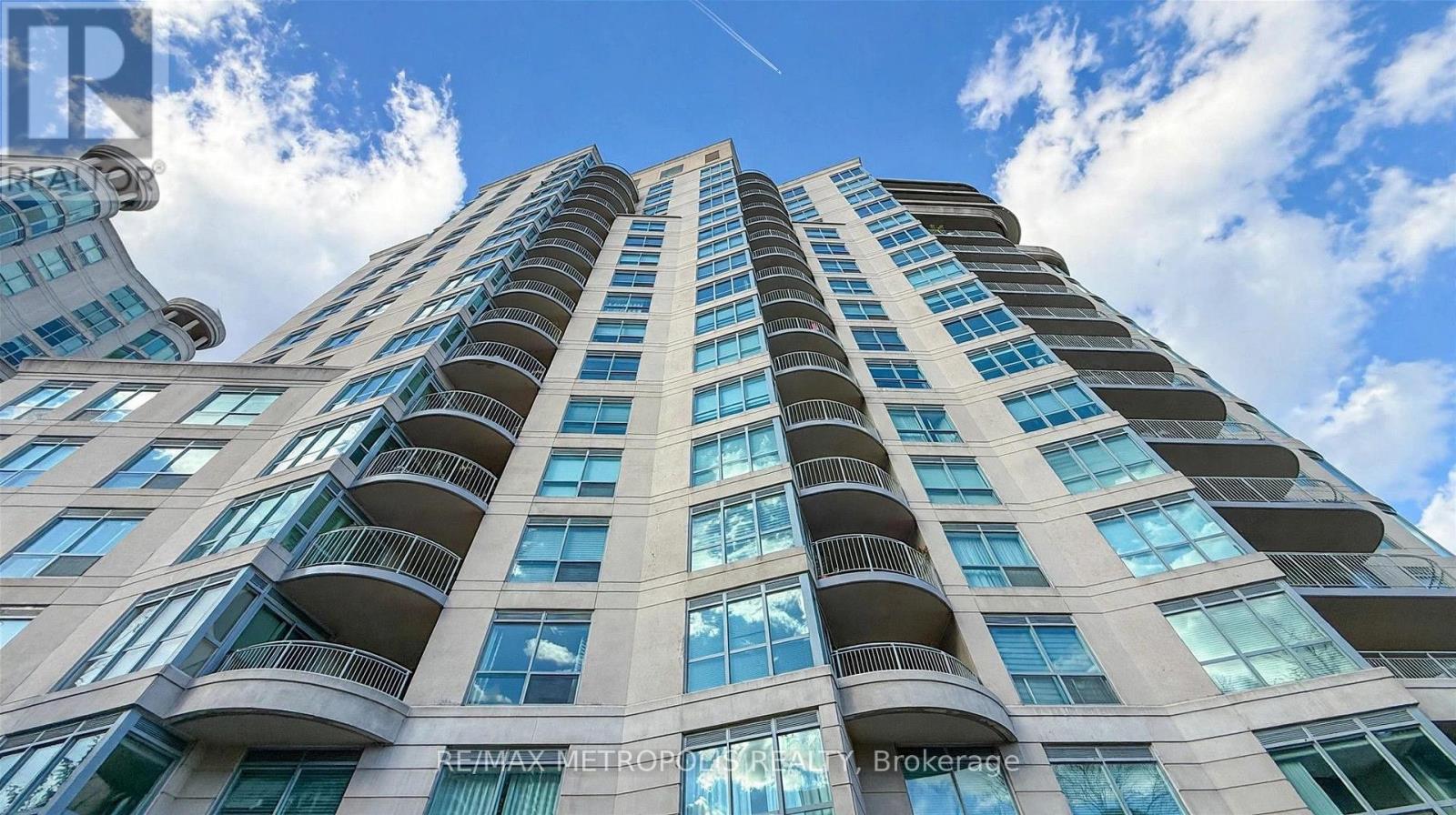 816 - 2111 LAKE SHORE BOULEVARD W, Toronto, Ontario