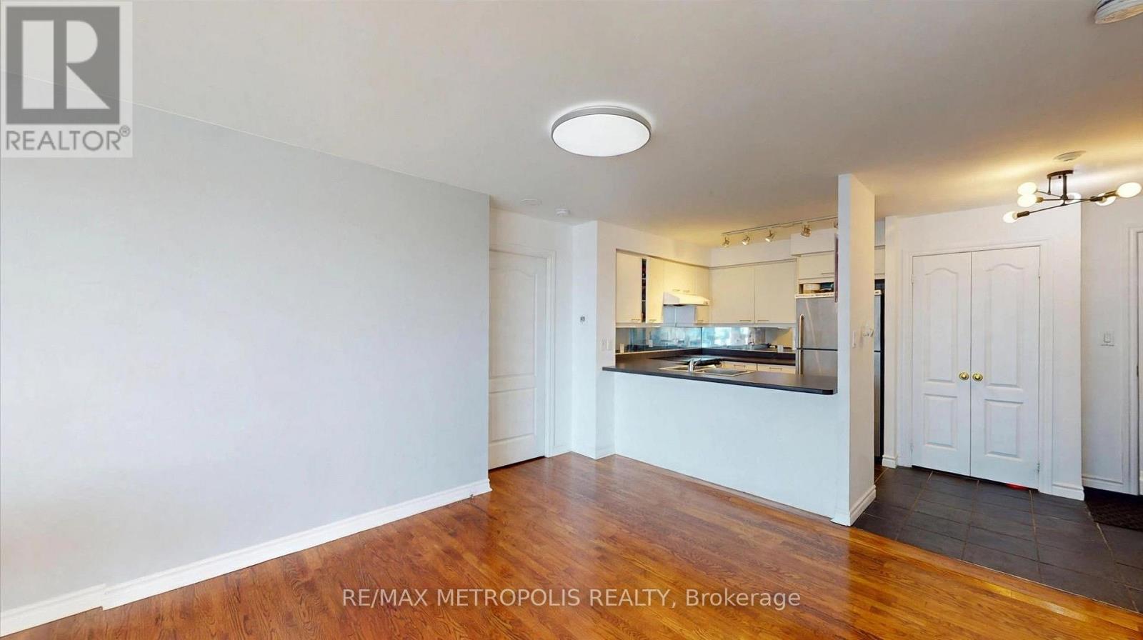 816 - 2111 Lake Shore Boulevard W, Toronto, Ontario M8V 4B2 - Photo 16 - W13885038