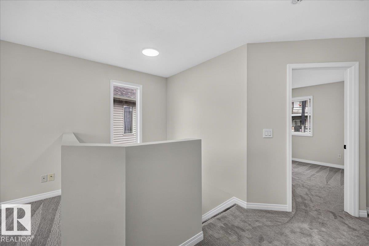#49 1128 156 ST NW