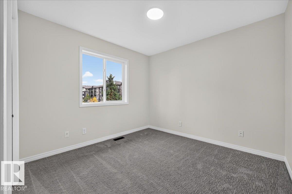 #49 1128 156 ST NW