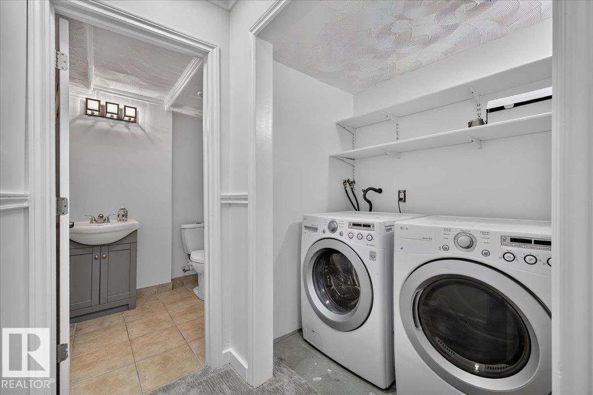 #49 1128 156 ST NW