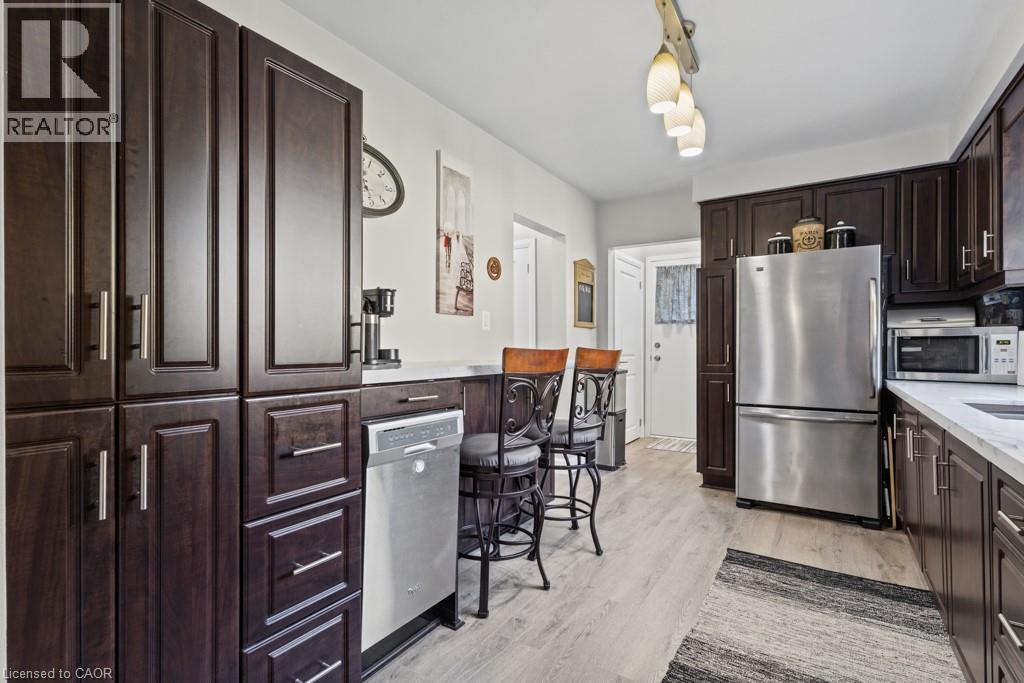 1247 Nottingham Avenue, Burlington, Ontario  L7P 2R5 - Photo 8 - 40870848