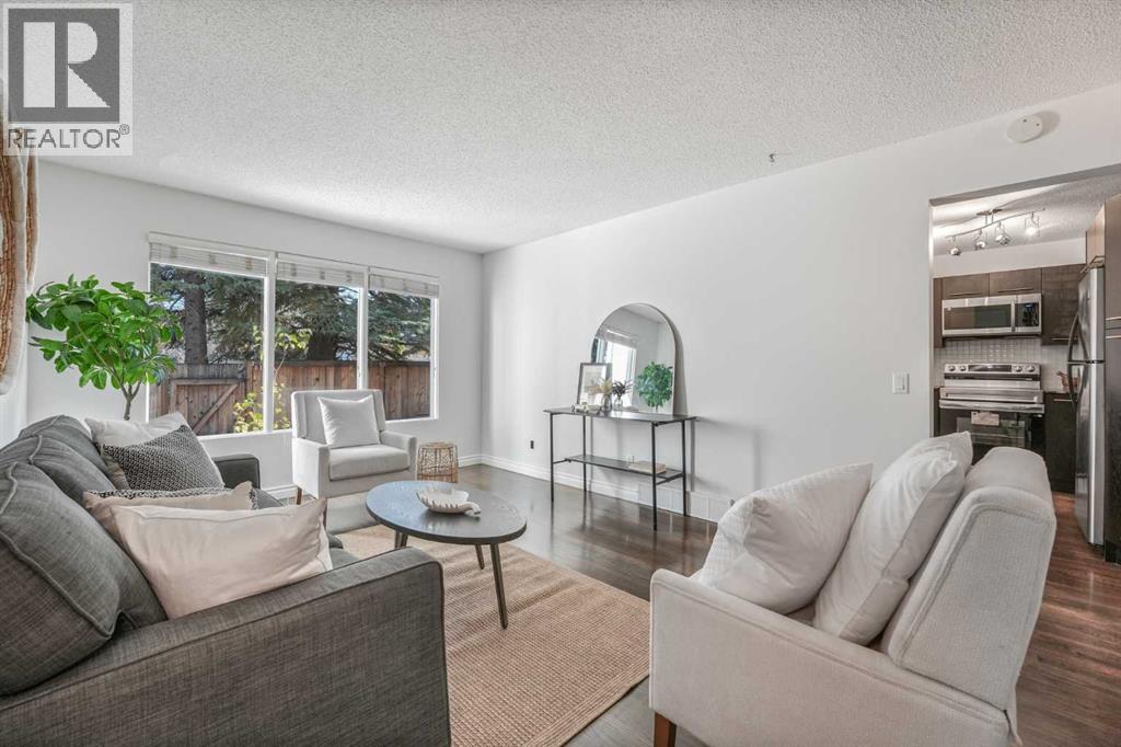 6, 2815 Palliser Drive SW
