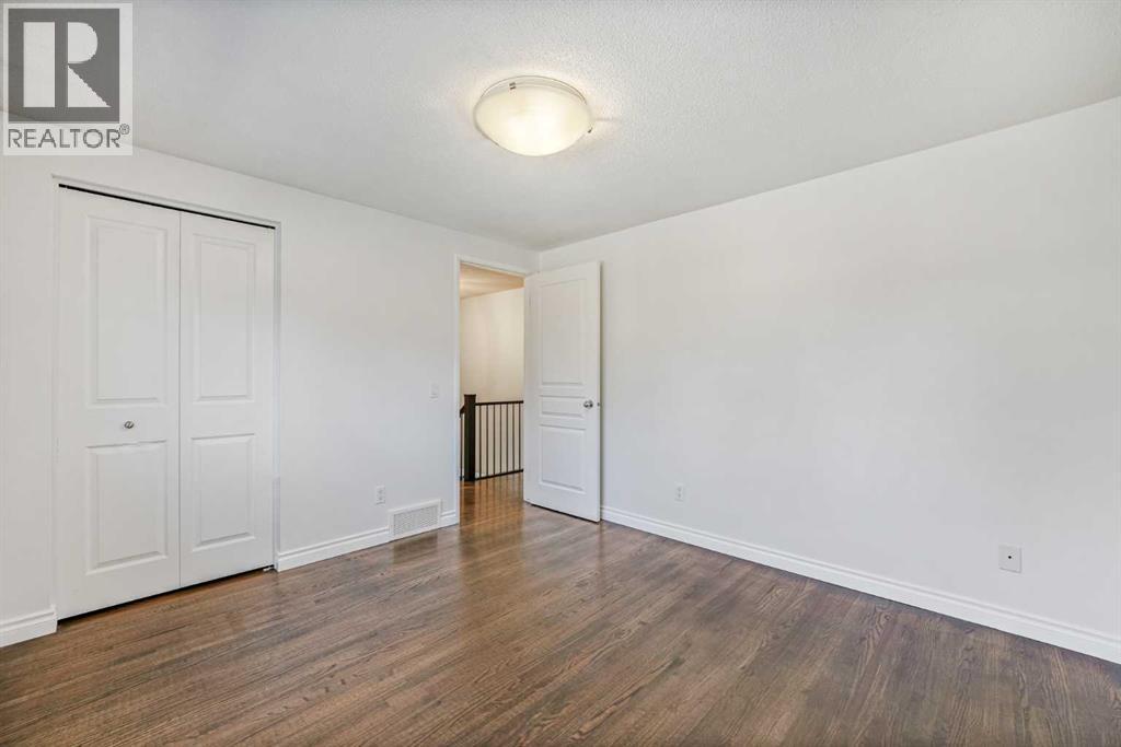 6, 2815 Palliser Drive SW