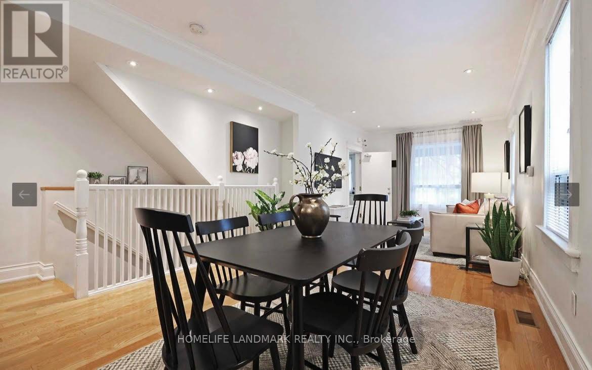 98 Hastings Avenue, Toronto, Ontario  M4L 2L2 - Photo 3 - E14090320