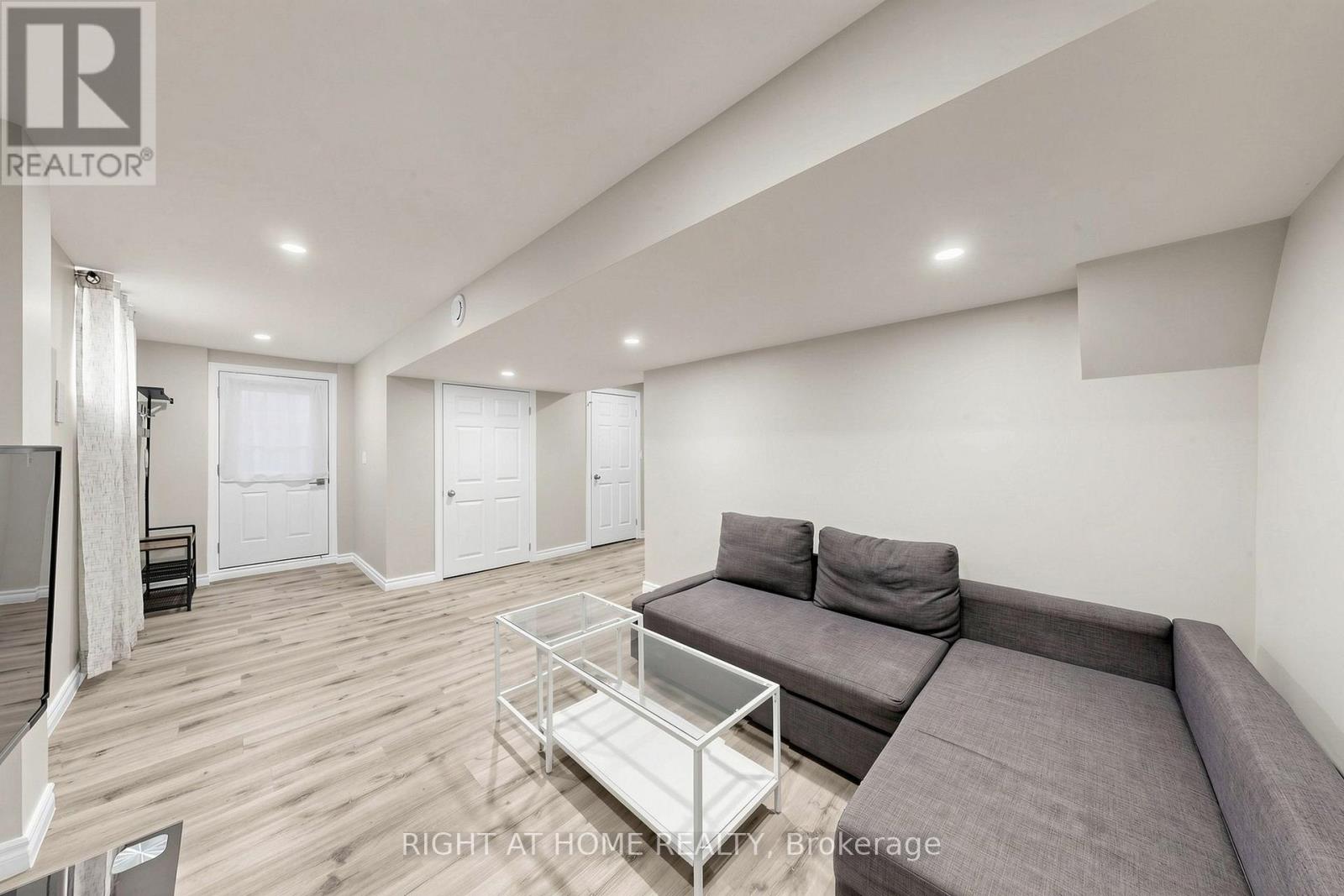 14 Grainger Crescent, Ajax, Ontario  L1T 4Y9 - Photo 31 - E14090328