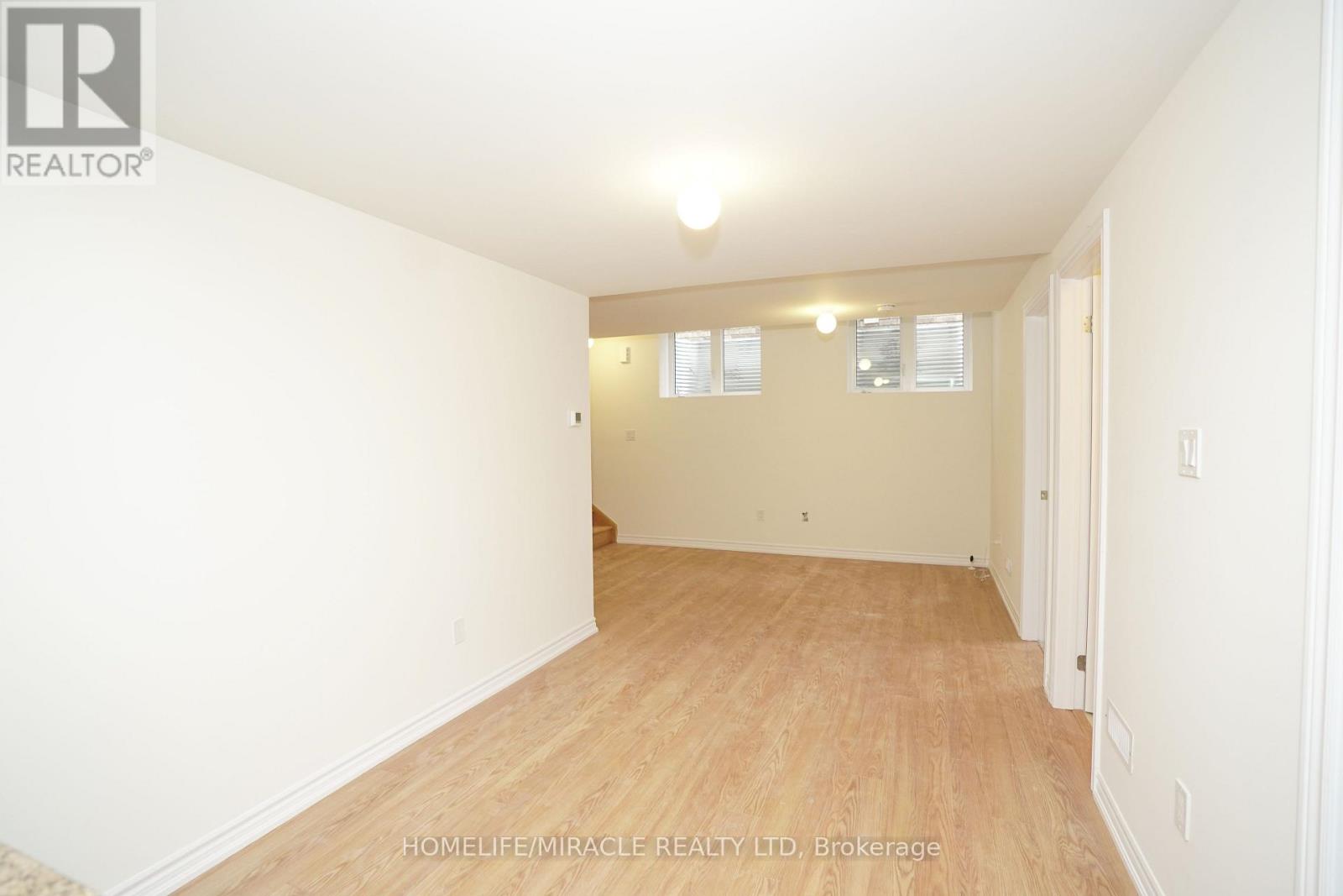 Lower - 7 Ludlow Drive, Barrie, Ontario  L9J 0L8 - Photo 11 - S14090338