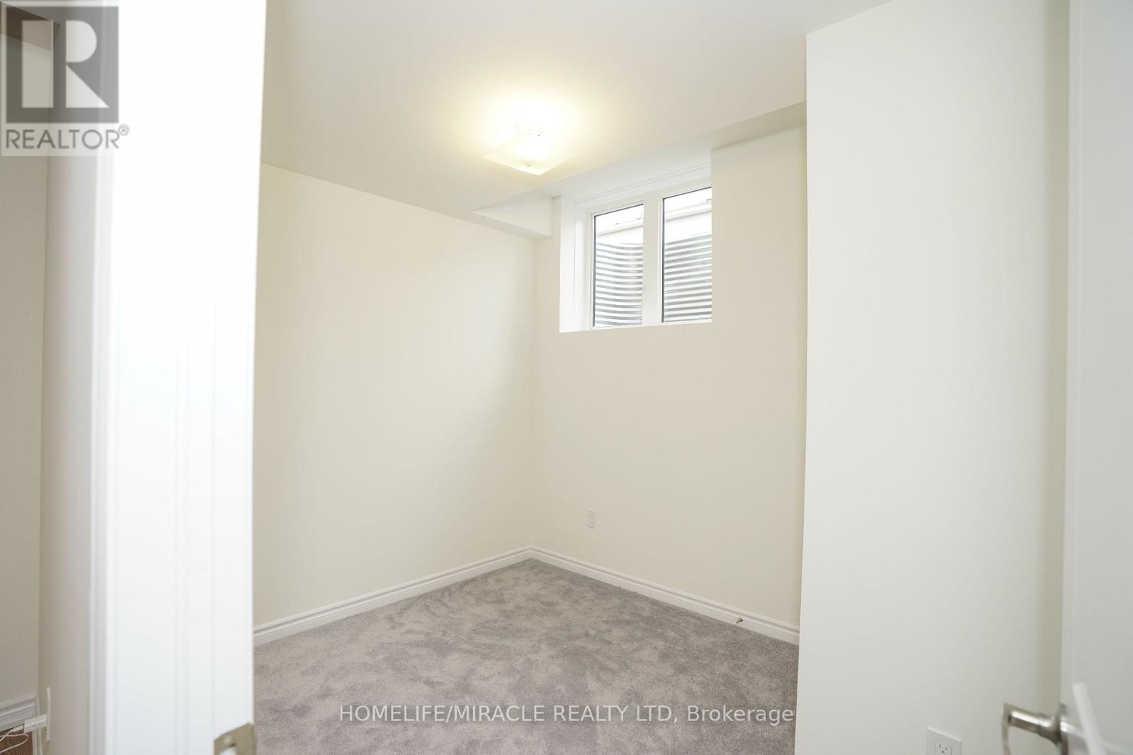 Lower - 7 Ludlow Drive, Barrie, Ontario  L9J 0L8 - Photo 15 - S14090338