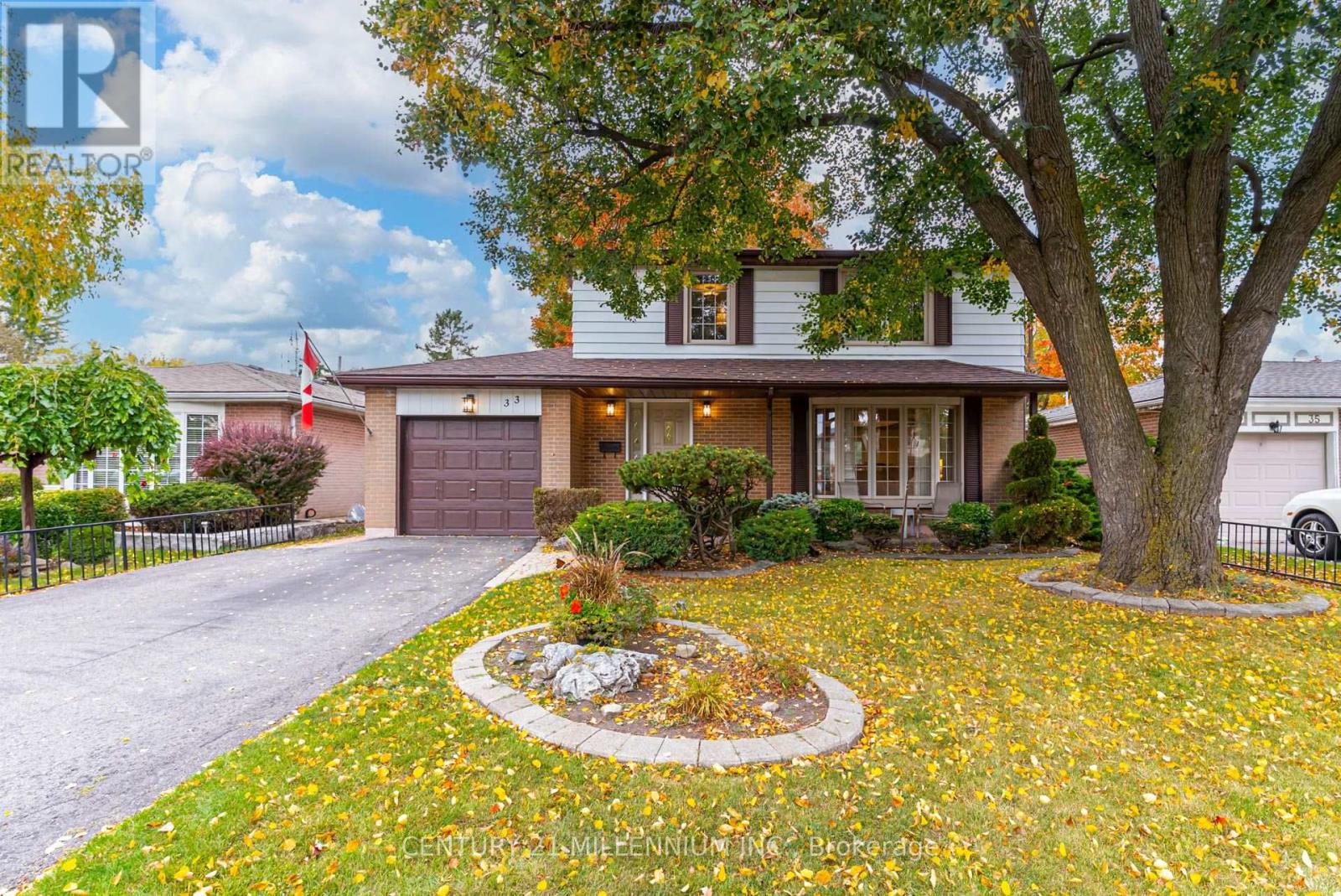33 BANBURY COURT, Brampton, Ontario