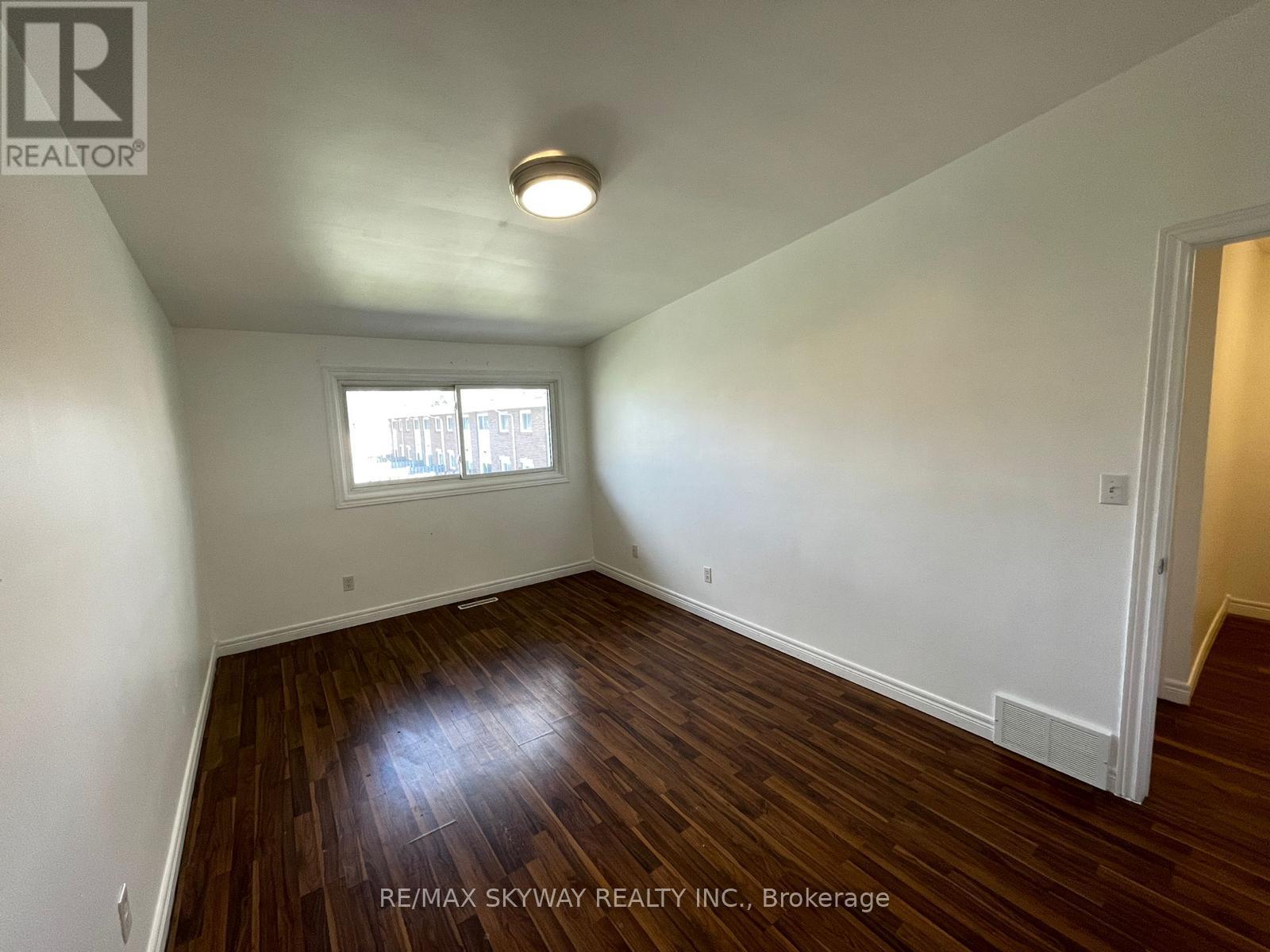 97 - 1730 Columbia Court, Windsor, Ontario  N9E 1B1 - Photo 11 - X14090314