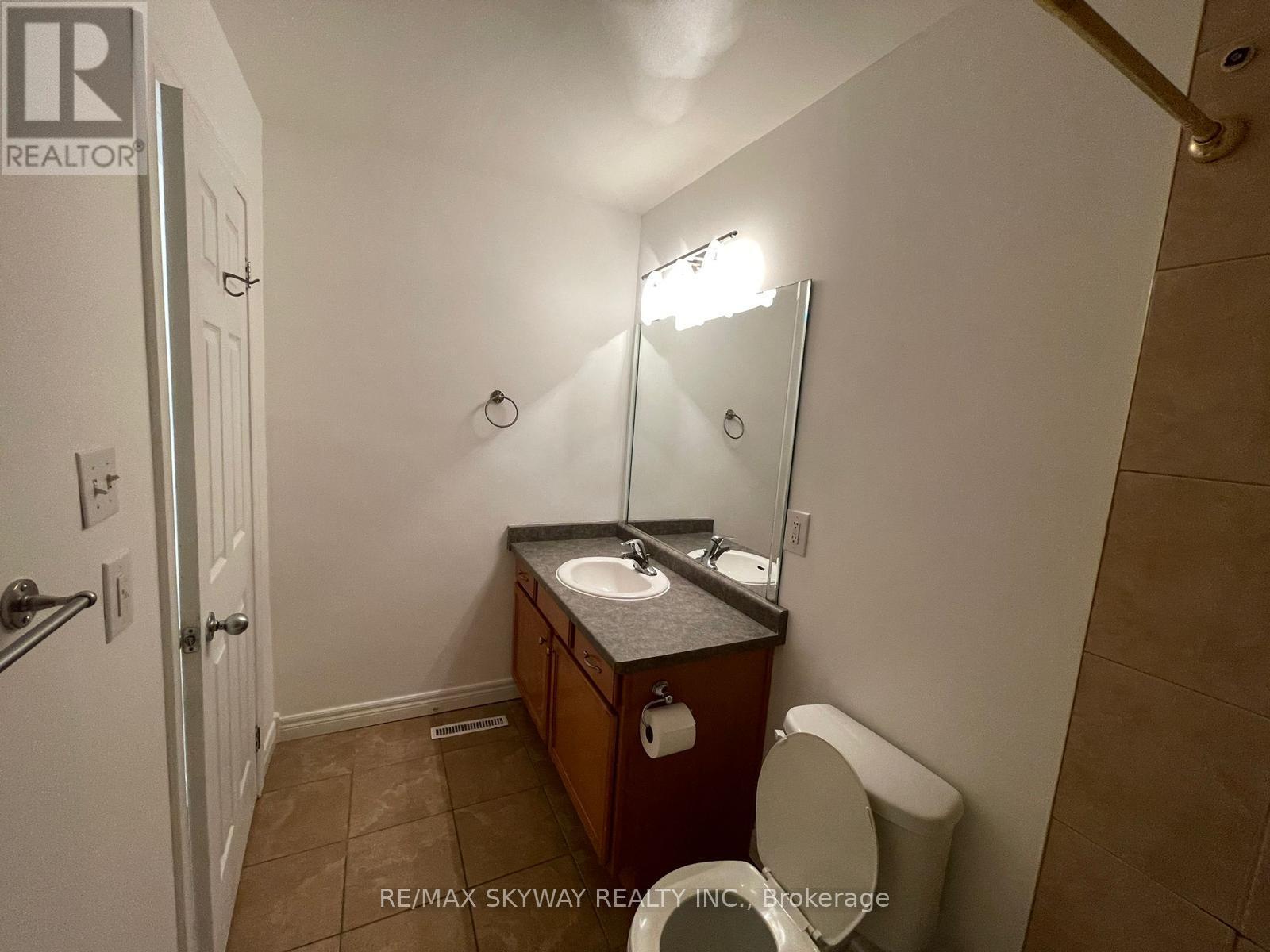 97 - 1730 Columbia Court, Windsor, Ontario  N9E 1B1 - Photo 14 - X14090314