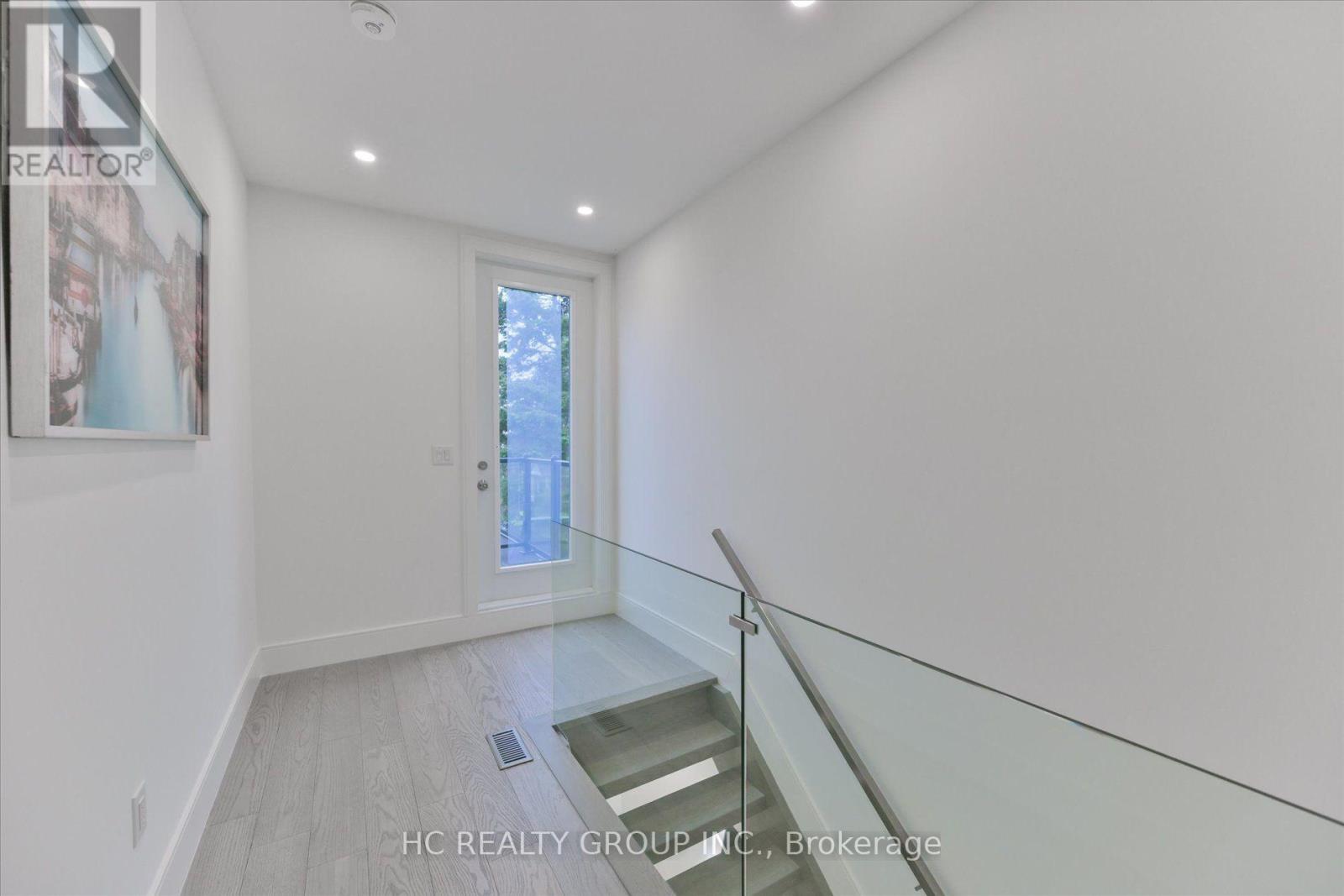 78 Greendale Avenue, Toronto, Ontario  M6N 4P6 - Photo 31 - W14089874