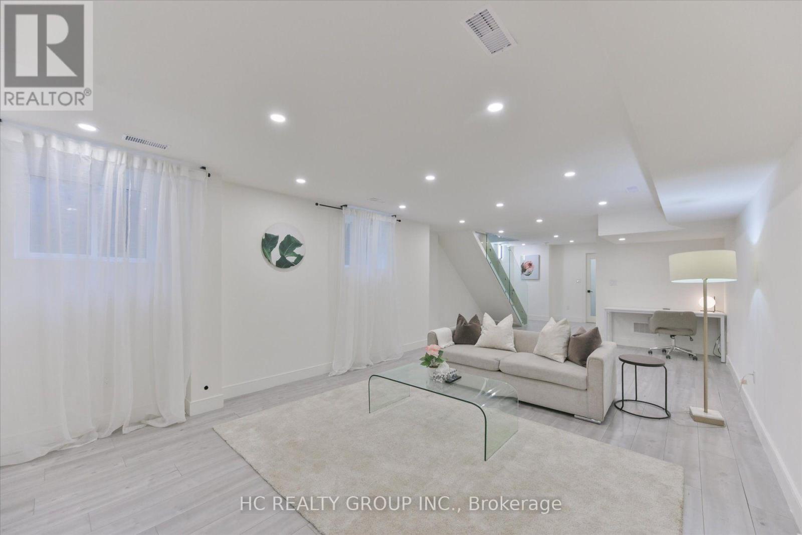 78 Greendale Avenue, Toronto, Ontario  M6N 4P6 - Photo 42 - W14089874