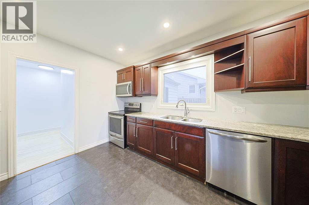 281 Hill Street, St Clair, Ontario  N0N 1G0 - Photo 12 - 26025523