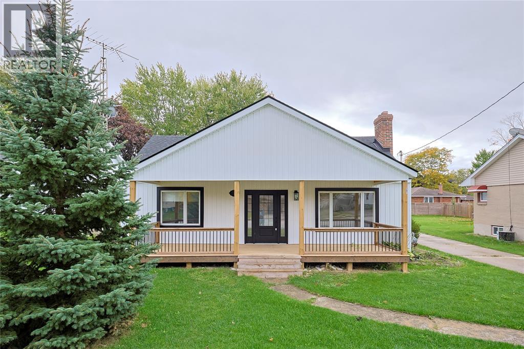 281 Hill Street, St Clair, Ontario  N0N 1G0 - Photo 2 - 26025523