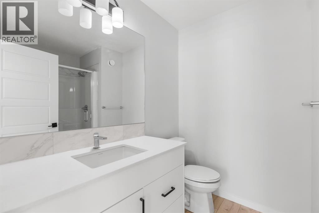 20 Corner Glen Avenue NE, Calgary, Alberta  T3N 2L6 - Photo 15 - A2352358