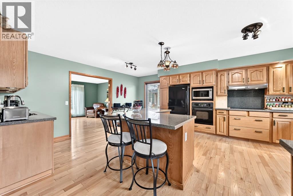 34 Tucker Road SE, Airdrie, Alberta  T4A 1S8 - Photo 9 - A2352864