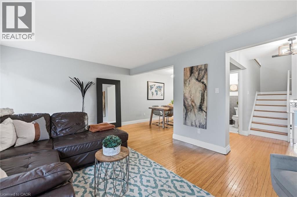 5474 Schueller Crescent, Burlington, Ontario  L7L 3T2 - Photo 9 - 40868341