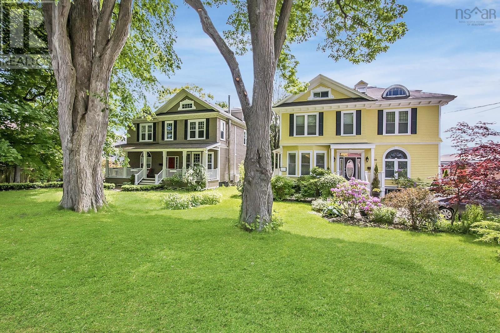 602 Francklyn Street, Halifax, Nova Scotia  B3H 3B4 - Photo 4 - 202625956