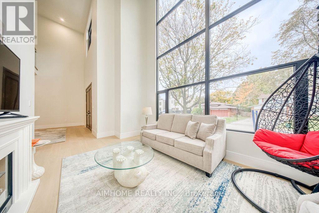 21 Shadbolt Court, Markham, Ontario  L3R 1X3 - Photo 12 - N14090348
