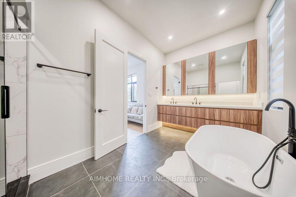 21 Shadbolt Court, Markham, Ontario  L3R 1X3 - Photo 37 - N14090348