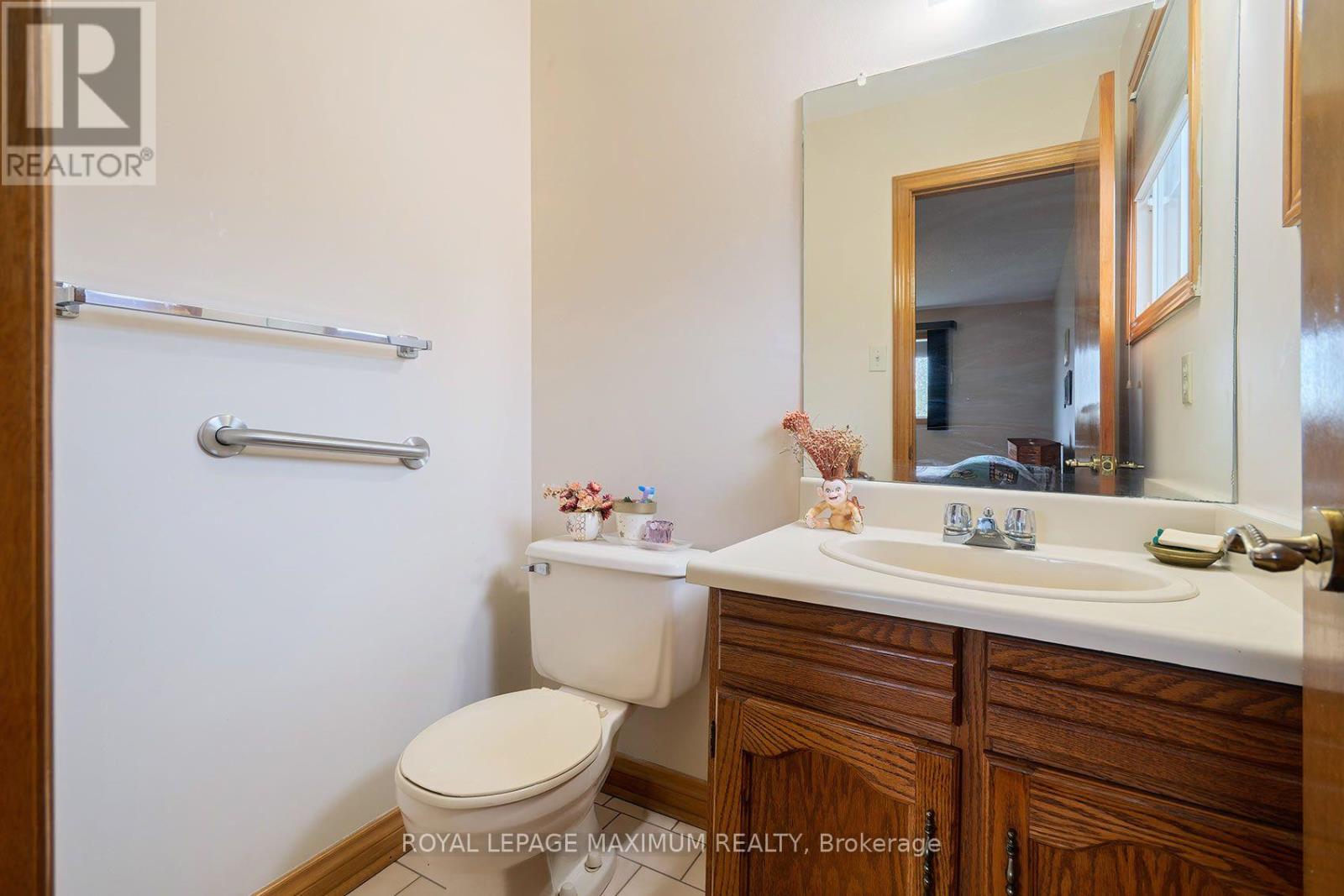114 Beechnut Road, Vaughan, Ontario  L4L 6T8 - Photo 18 - N14090350