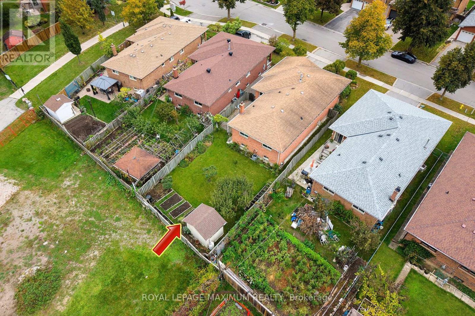 114 Beechnut Road, Vaughan, Ontario  L4L 6T8 - Photo 38 - N14090350