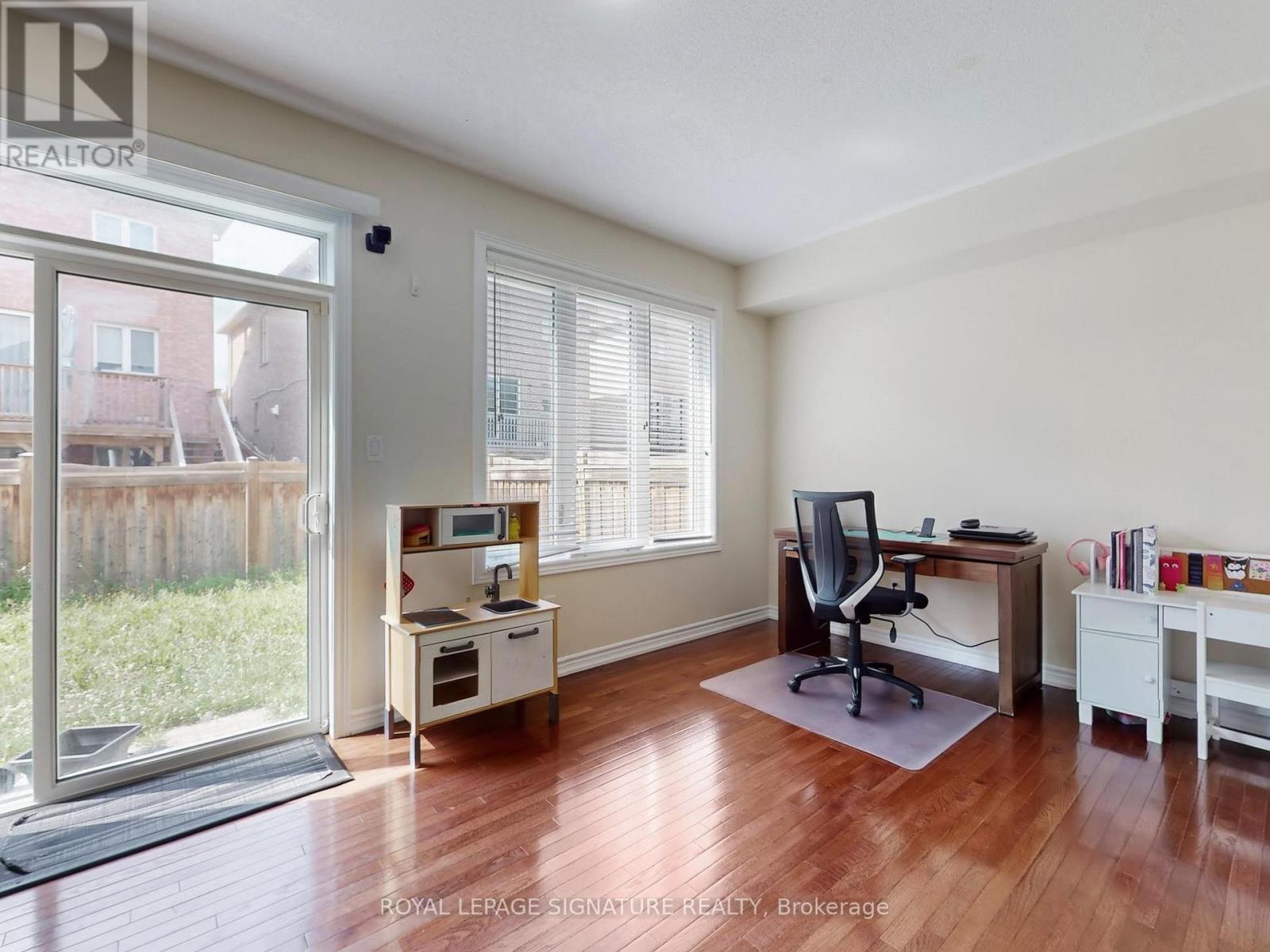 30 Walbrook Road, Brampton, Ontario  L6X 4N4 - Photo 9 - W14090430
