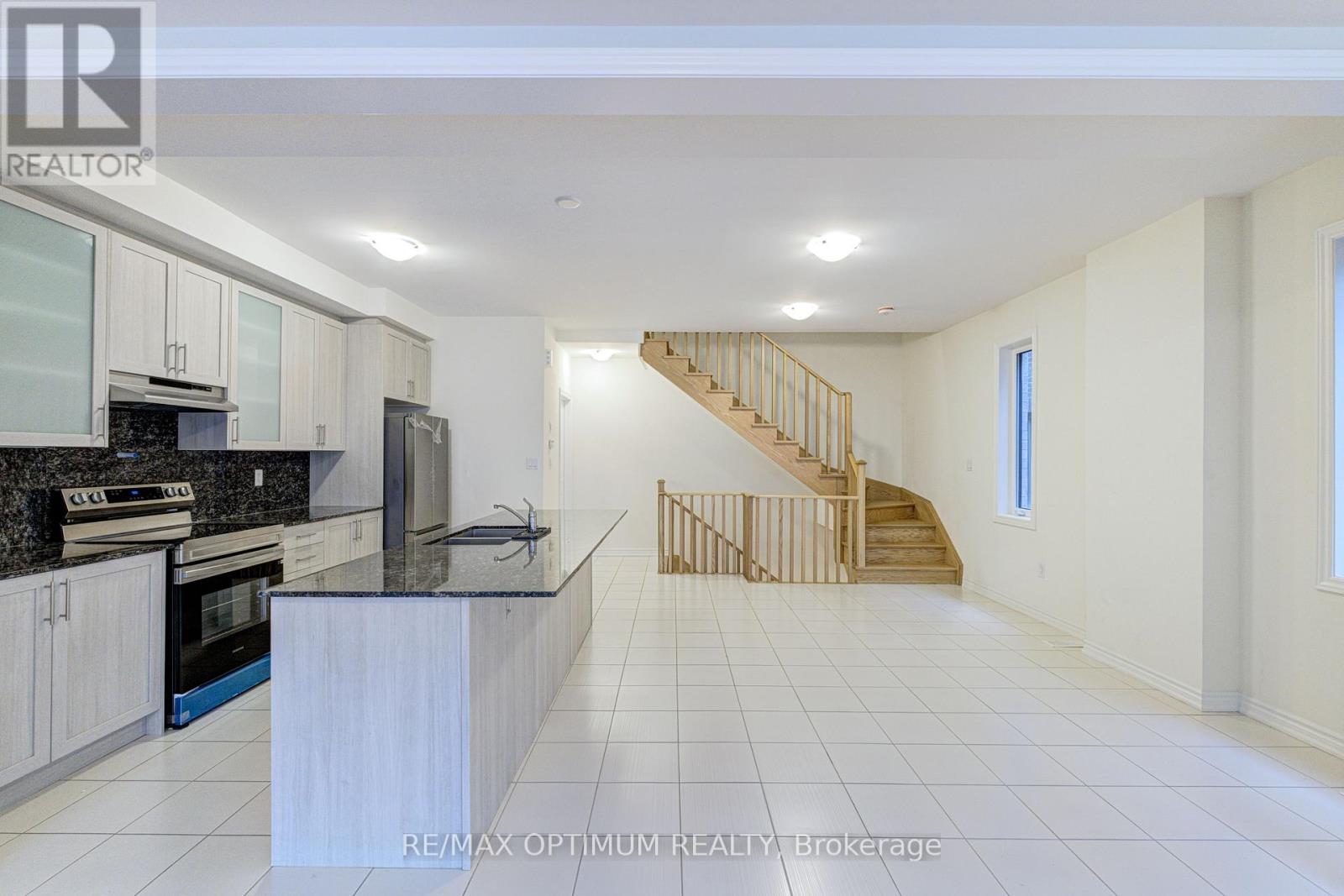 29 Bonnington Drive, Brampton, Ontario  L7A 5M1 - Photo 11 - W14090440