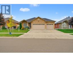 39 OAK CRESCENT, Haldimand, Ontario