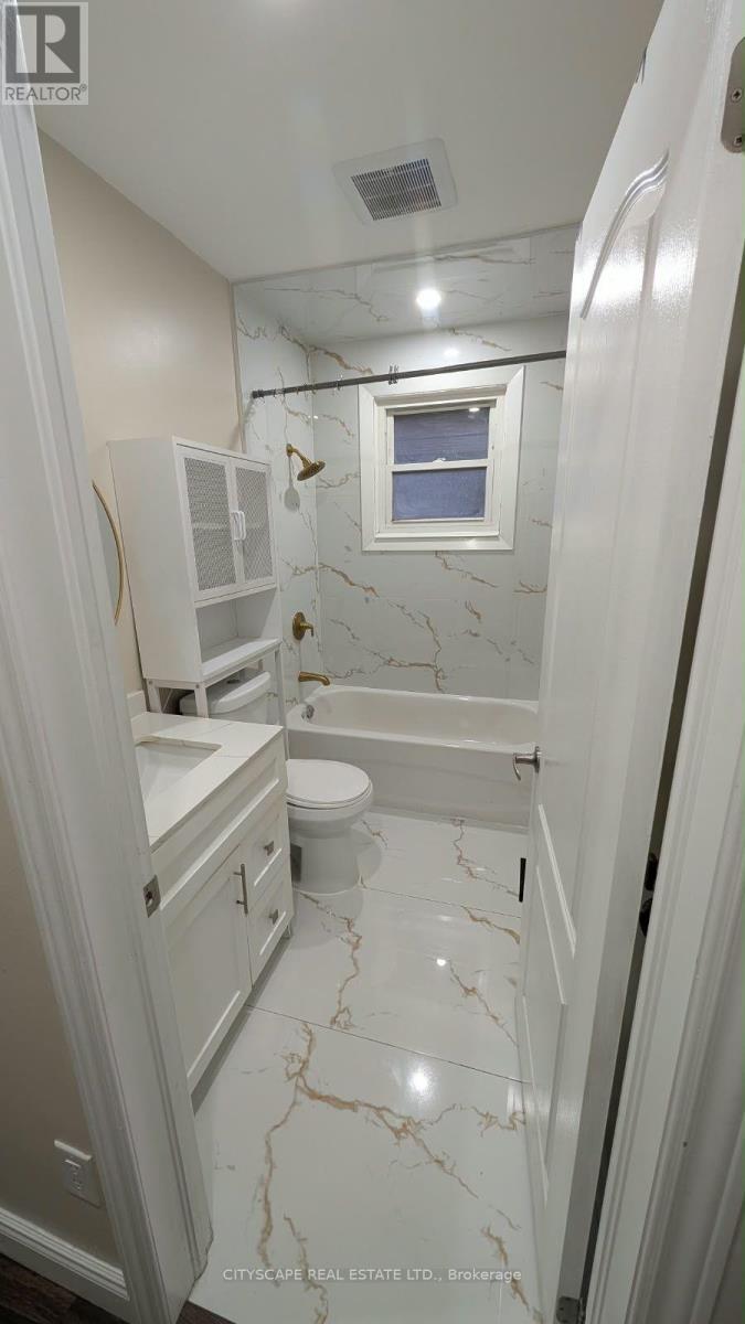 Main - 57 Clarendon Avenue, Hamilton, Ontario  L9A 2Z9 - Photo 15 - X14090384