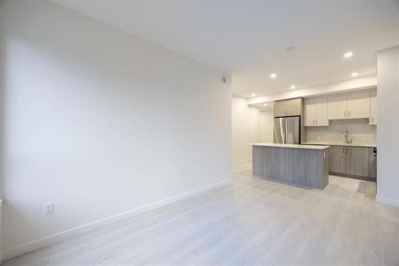 302 13838 108 Avenue, Surrey, British Columbia  V3T 0T8 - Photo 2 - R3176089