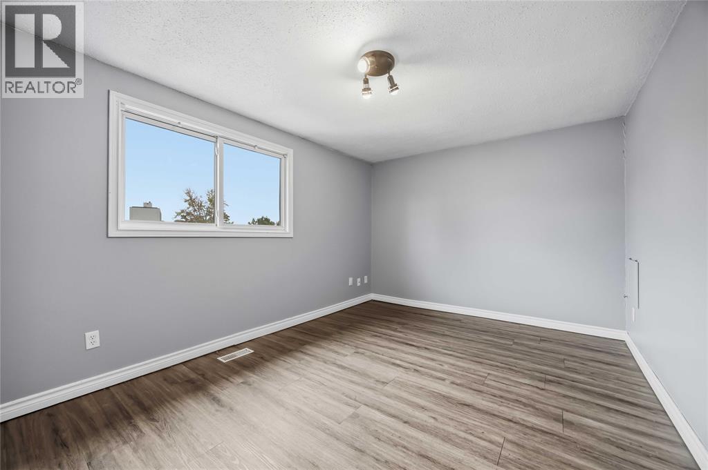 215 Trudeau Drive Unit# 59, Sarnia, Ontario  N7S 4T5 - Photo 15 - 26025478